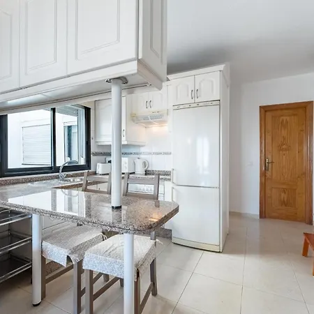Cosy With Sea View En El Centro Cristianos * Arona