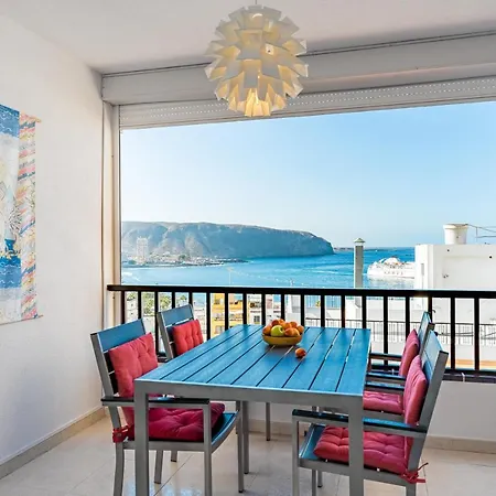 Cosy With Sea View En El Centro Cristianos アパート アロナ